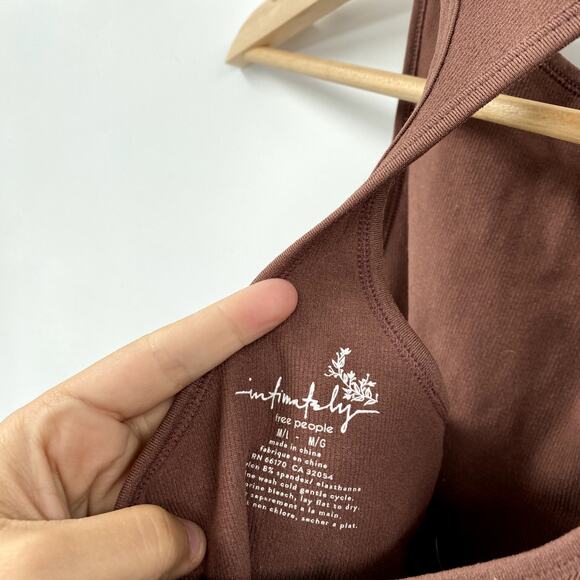 Free People intimately ribbed high neck tank M/L - Picture 3 of 3